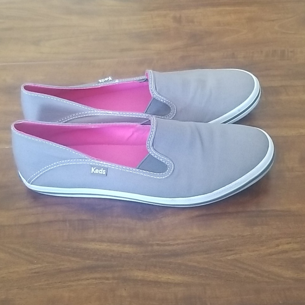 Keds Ortholite slip on shoes